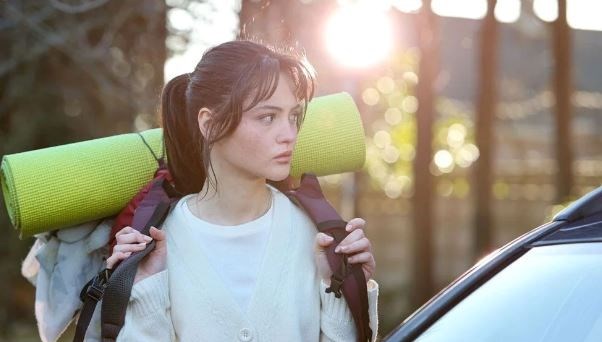 Yan Oda'nın Şelale'si Derya Pınar Ak kimdir?