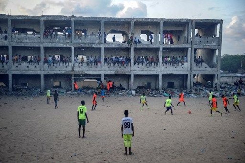 Dünyanın en ilginç futbol sahaları - 6