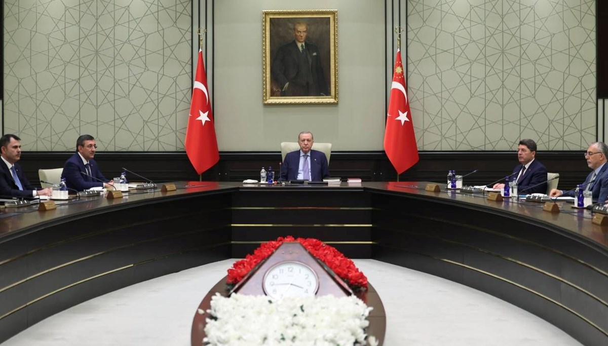 Kabine bugün toplanıyor