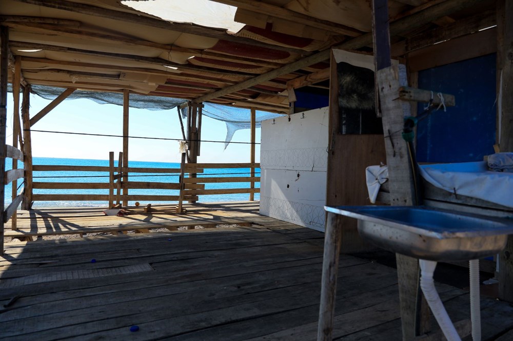 Lüks tatilin bedavaya sunulduğu 'Çardak Beach' çöplük oldu - 8