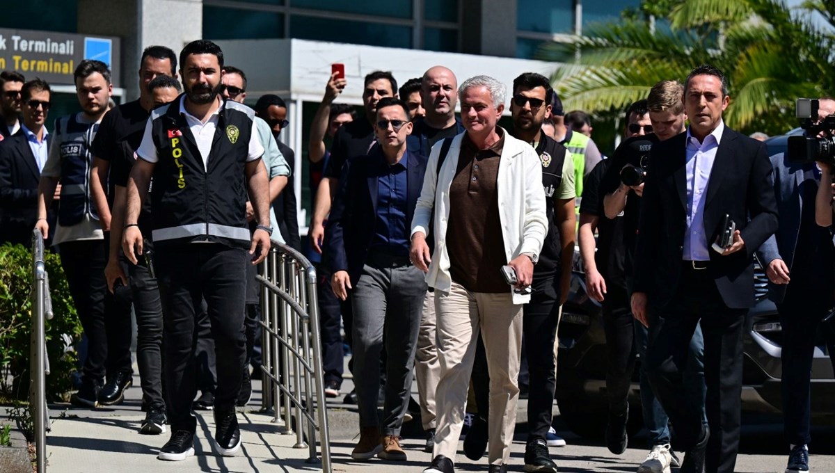 Mourinho, Fenerbahçe için İstanbul'da