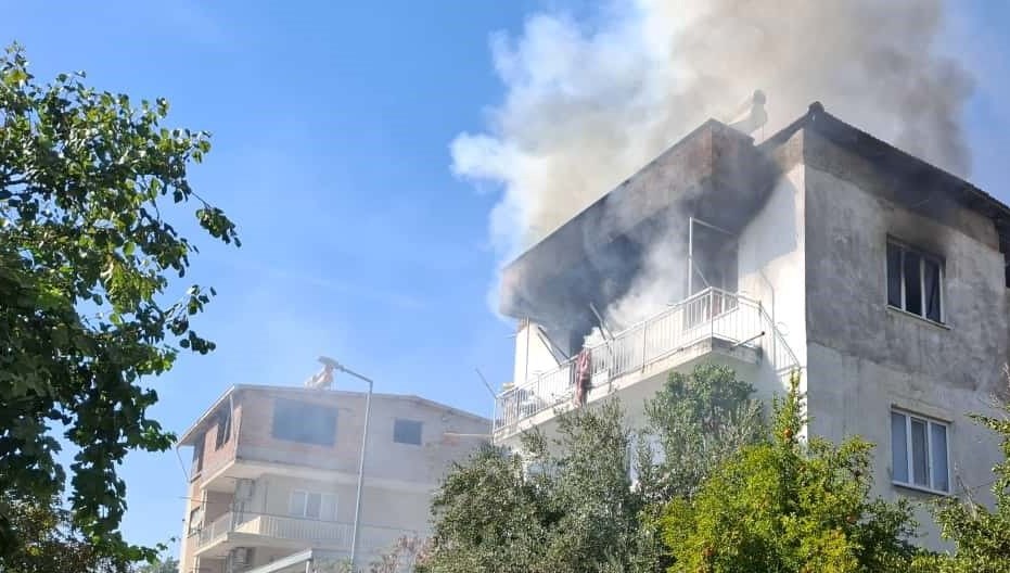 Aydın'da köşk yangını