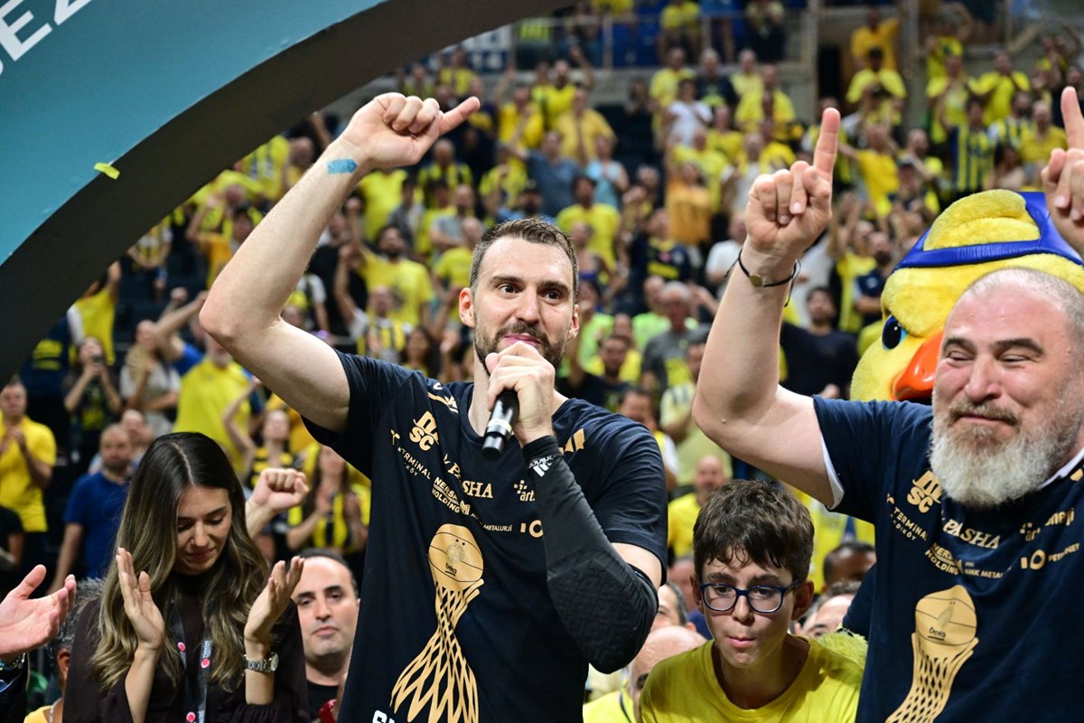 Yeni takımı resmen açıklandı!