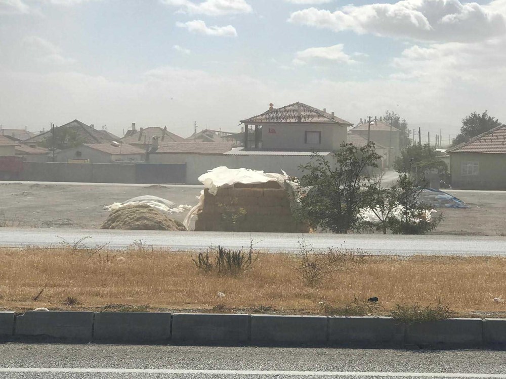 Konya'da kum fırtınası: Görüş mesafesi 20 metreye düştü - 6