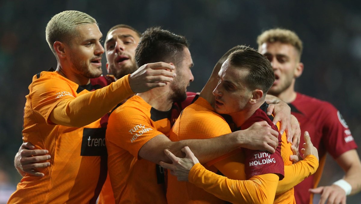 Galatasaray Adana Demirspor'u konuk ediyor: İlk 11'ler belli oldu