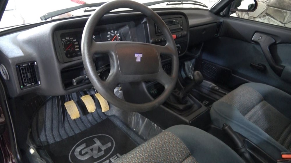 Fabrikadan çıktığı gibi duruyor: 1997 model otomobil 70 bin liraya satıldı - 10