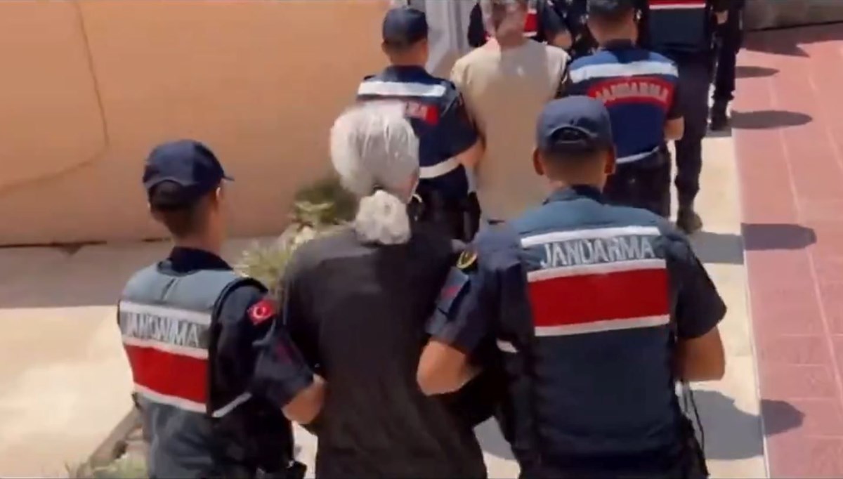 Zehir tacirlerine darbe: 272 kişi gözaltı alındı Zehir tacirlerine darbe: 272 kişi gözaltı alındı