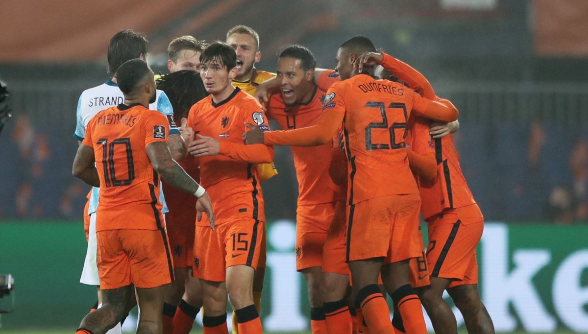 Hollanda Dünya Kupası biletini kaptı