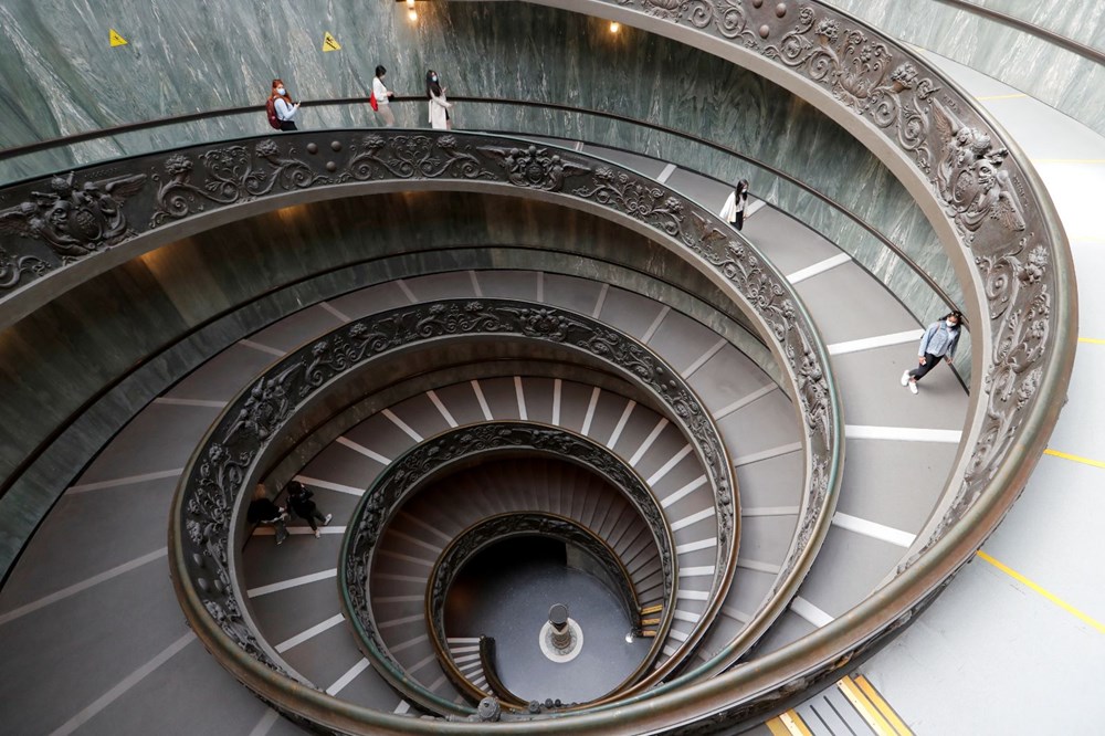 Vatikan Müzesi yeniden ziyarete açıldı - 4