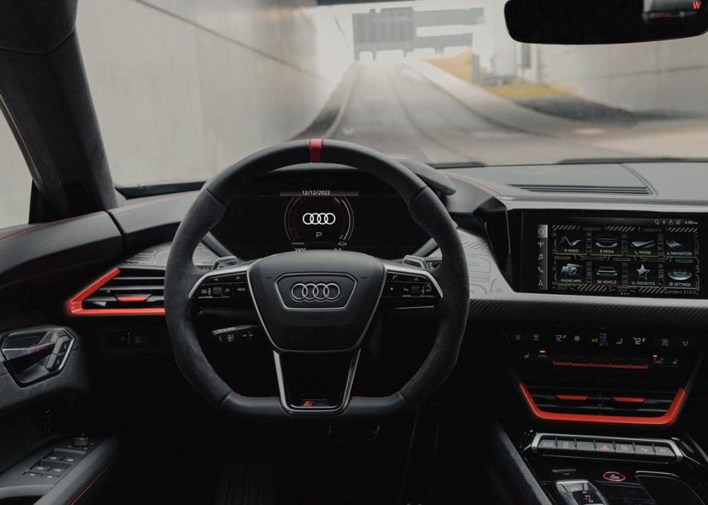 Audi'den sevilen kamuflaja özel seri: 75 adet üretilecek - 6