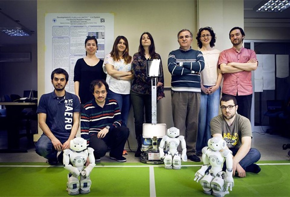 Boğaziçi Üniversitesi’nde geliştirilen ilk çoklu sosyal robot sistemi göreve hazır - 1