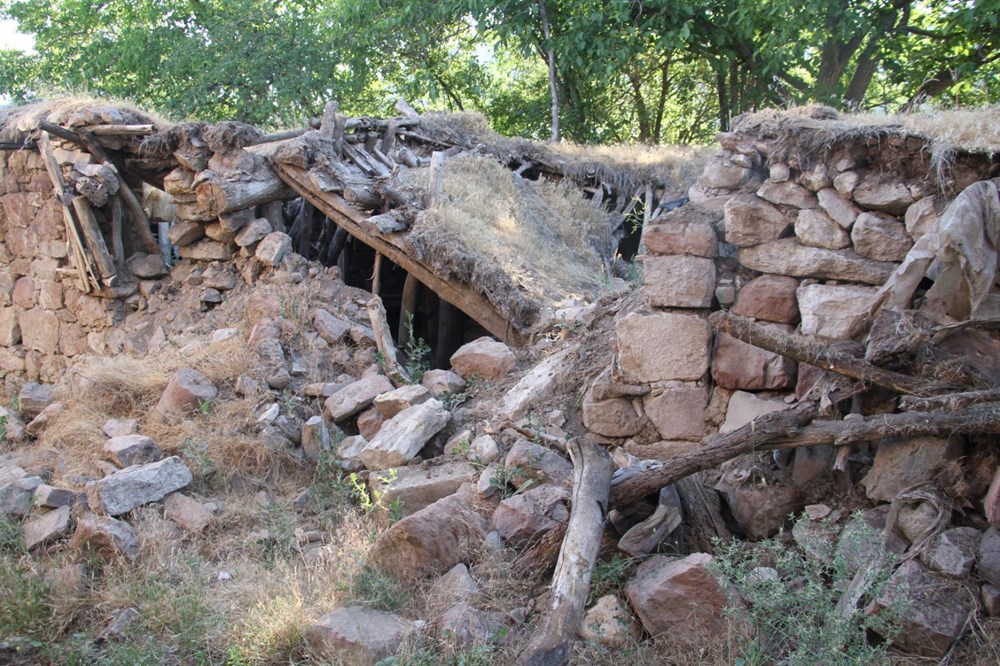 Deprem en çok Elazığ’ı etkiledi, hasar gün ağarınca ortaya çıktı - 9