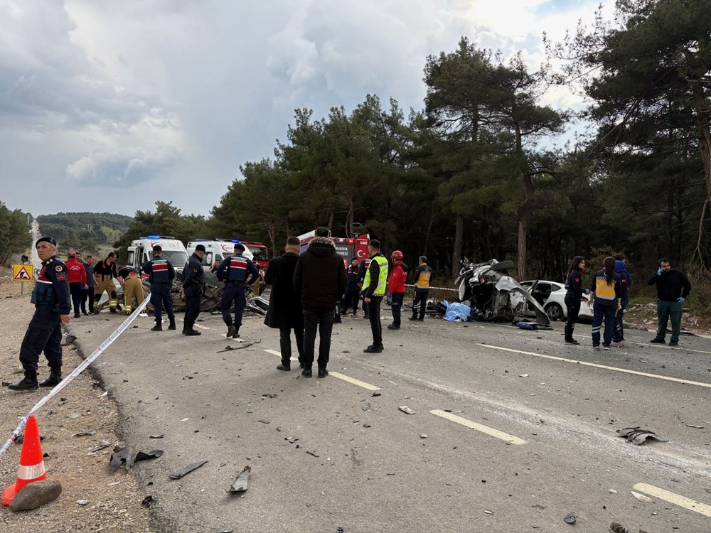 Bayram Hüznü: Trafik Kazalarında 11 Kayıp, 18 Yaralı 74 s gtGgrztUqbJGT1aaRRuA