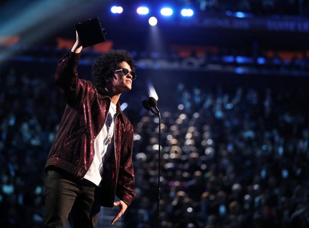 Geleceğin Michael Jackson ı Bruno Mars Grammy Ödülleri Ne Damga Vurdu