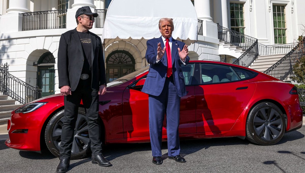 Trump-Musk gerilimi Tesla hisselerini vurdu Trump-Musk gerilimi Tesla hisselerini vurdu