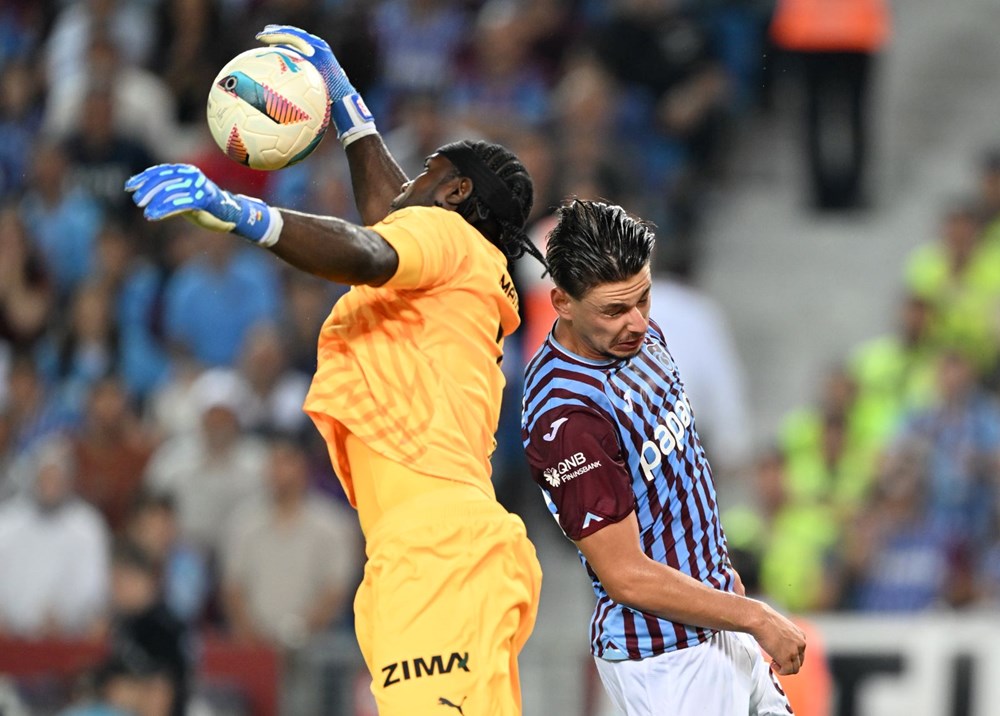 Trabzonspor, St. Gallen'e penaltılarla elendi, UEFA Konferans Ligi'ne veda etti! - 2