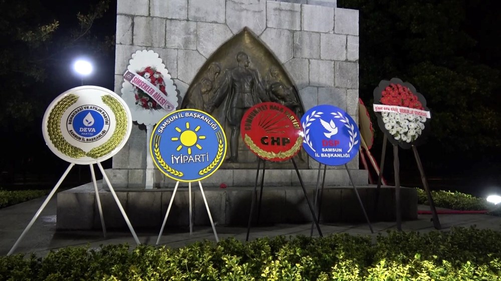 Samsun'da Atatürk Heykeli'nin önünde nöbet - 7