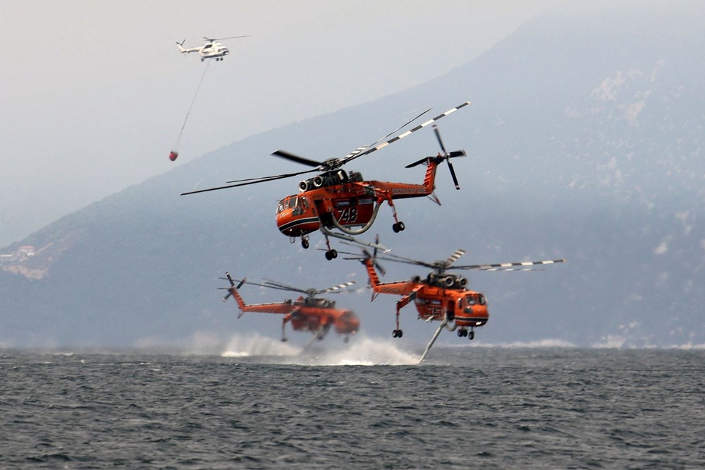 Yunanistan’da yangın felaketinin boyutları ortaya çıktı: 586 yangında 3 kişi öldü, 93 bin 700 hektardan fazla alan yandı - 15