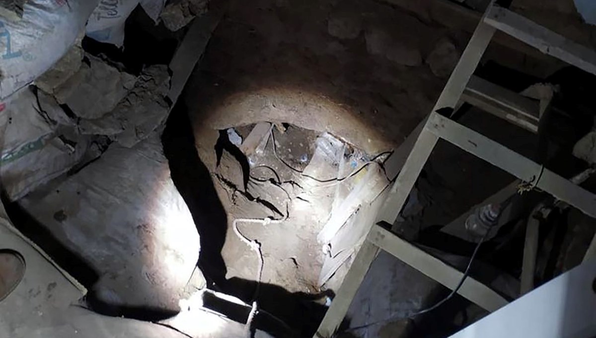 Kiraladığı evden camiye tünel kazarken yakalandı