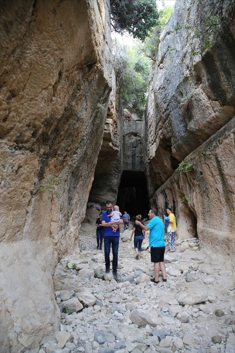 Antik dönemin mühendislik harikası: Bin esire yaptırılan 'Titus Tüneli'ne turist akını - 15