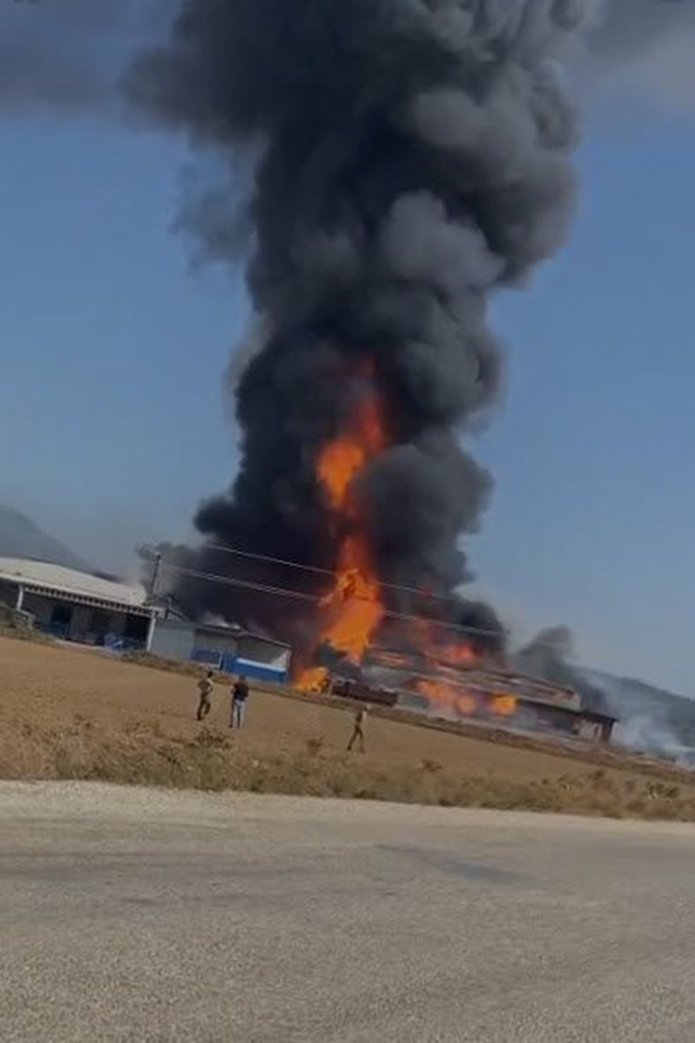 İzmir'de fabrika yangını - 7