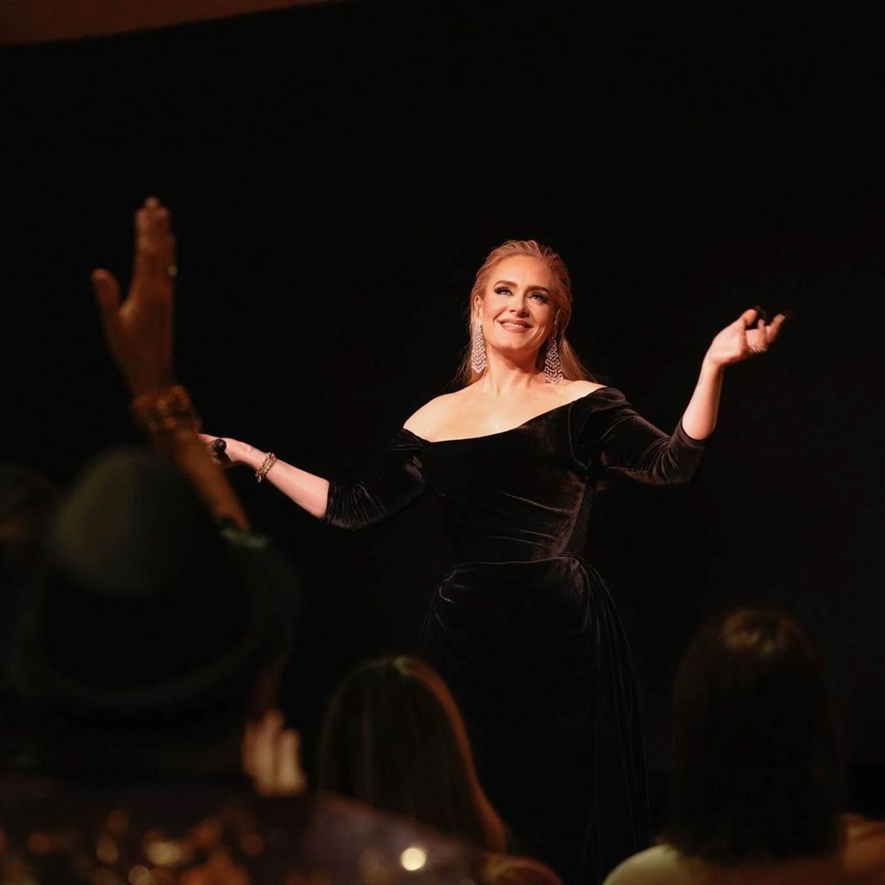 Adele'den korse itirafı: Kendi terimin içinde oturuyorum - 6