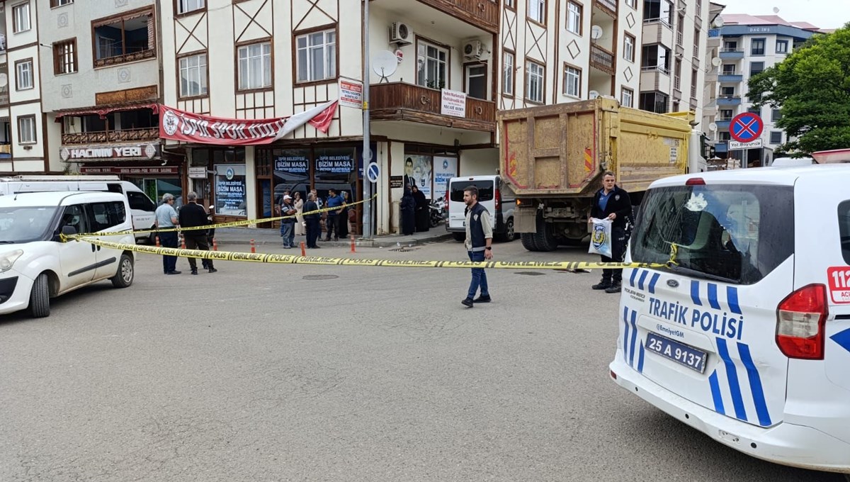 Karşıya geçmek isterken kamyon çarptı Karşıya geçmek isterken kamyon çarptı