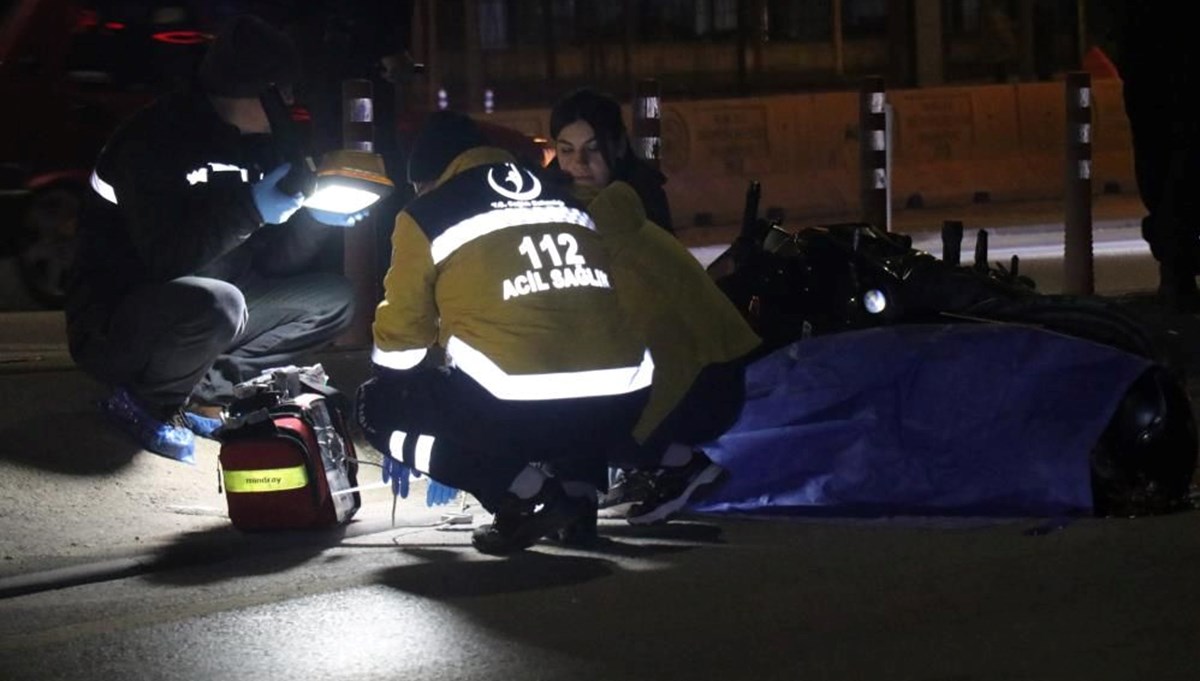Denizli'de feci kaza: 1 ölü Denizli'de feci kaza: 1 ölü