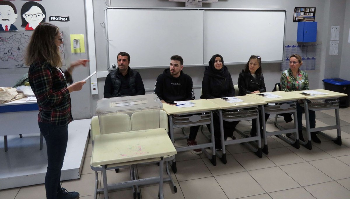 Sandık yemini ederek göreve başladılar Sandık yemini ederek göreve başladılar