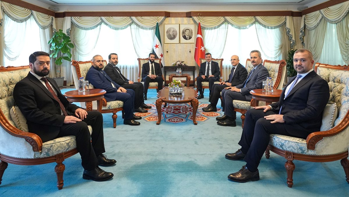 Cevdet Yılmaz, Şara'yla görüştü Cevdet Yılmaz, Şara'yla görüştü
