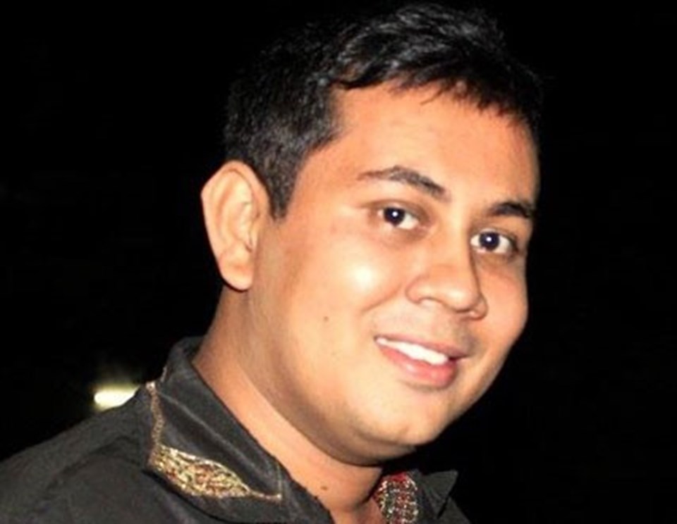 Bangladeş'te laik yazar kafası kesilerek öldürüldü - 1