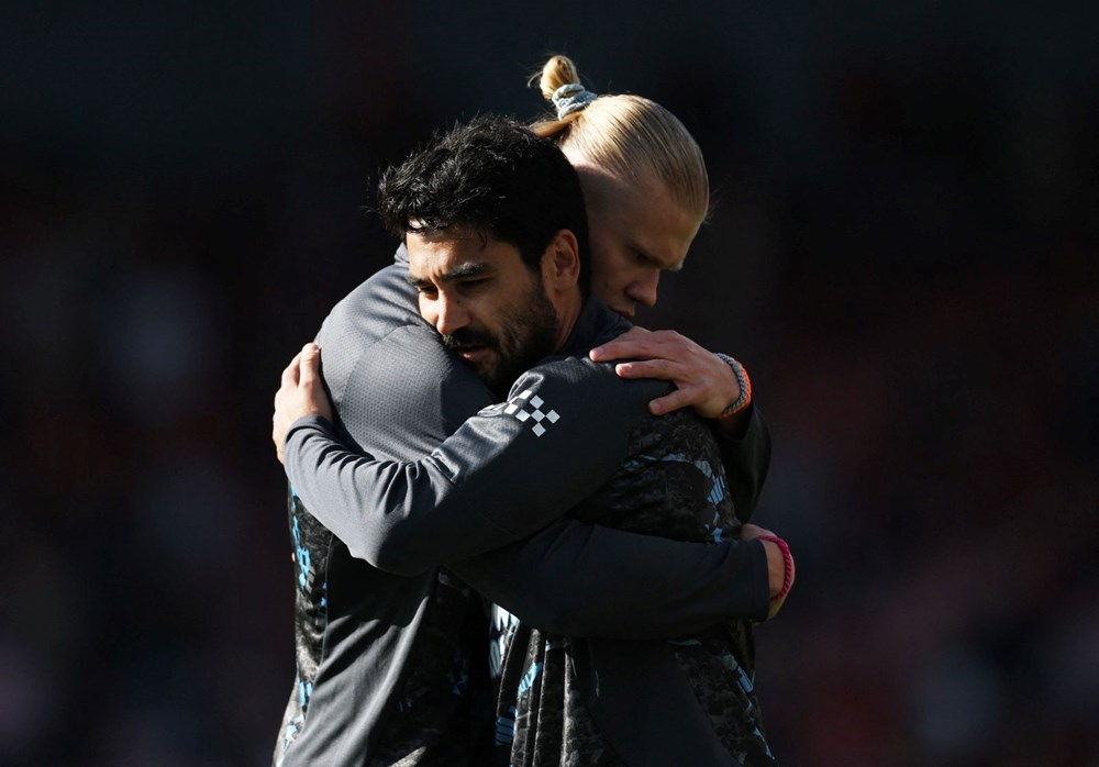 Galatasaray'ın gündeminde olan İlkay Gündoğan için resmi açıklama geldi, imzalar atıldı 74