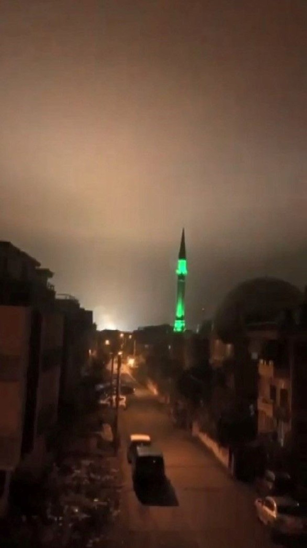 Beyaz ışık yayıldı, elektrikler kesildi - 5