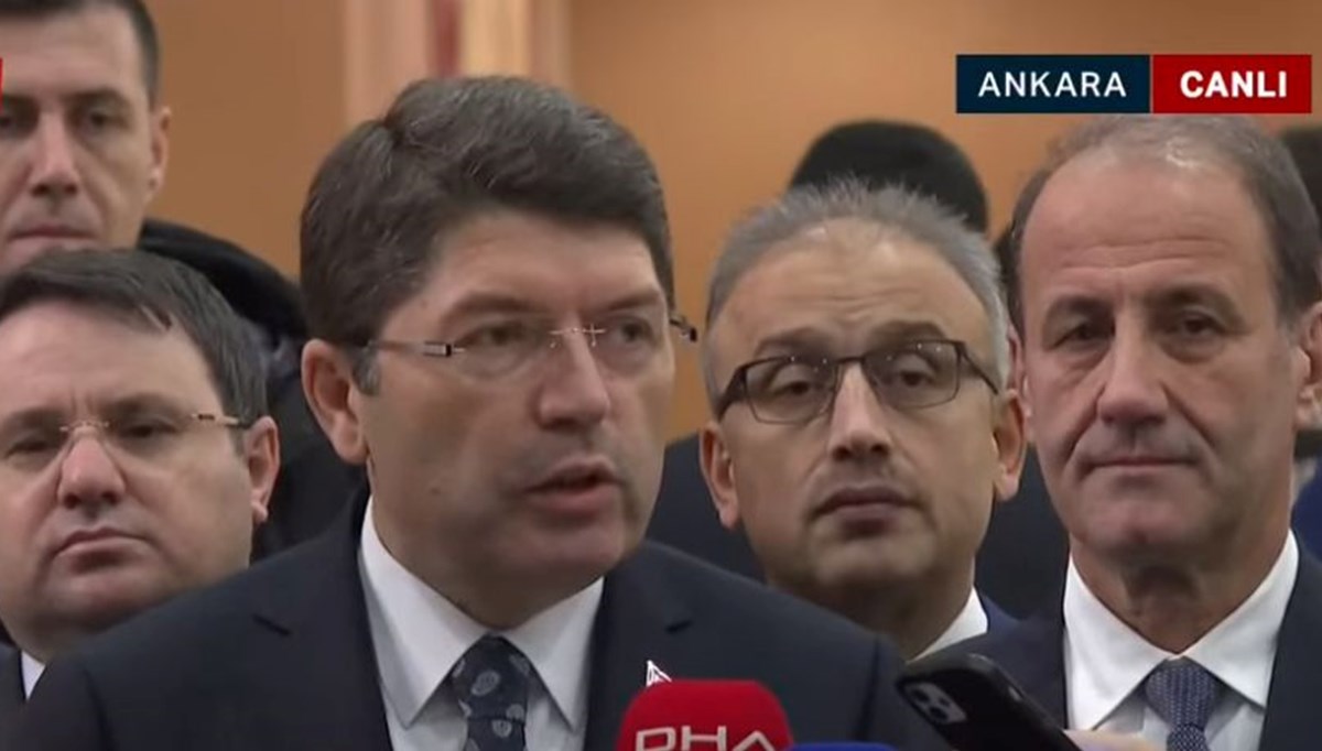 Adalet Bakanı Yılmaz Tunç’tan ölümlü kazaya karışan Somali liderinin oğluyla ilgili açıklama: Türkiye’ye gelip yargılama sürecine katılması söz konusu olacak Adalet Bakanı Yılmaz Tunç’tan ölümlü kazaya karışan Somali liderinin oğluyla ilgili açıklama: Türkiye’ye gelip yargılama sürecine katılması söz konusu olacak