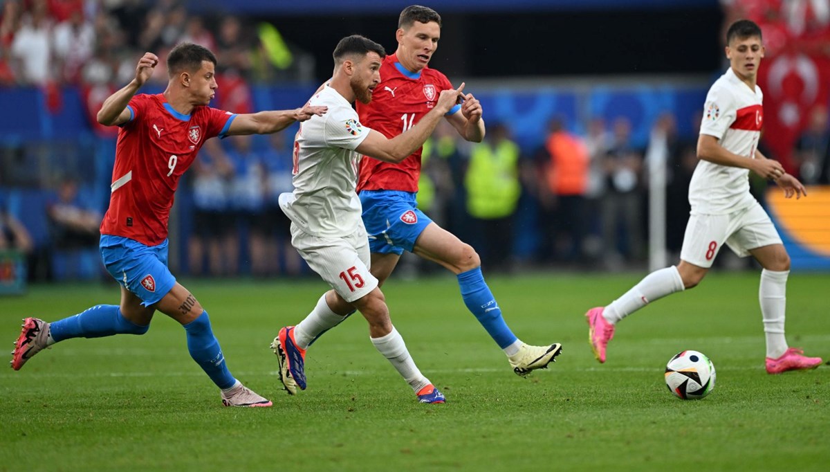 EURO 2024 | Türkiye, Çekya karşısında önde EURO 2024 | Türkiye, Çekya karşısında önde