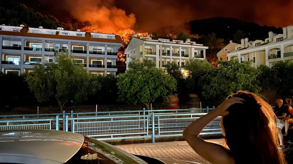 Marmaris'teki yangın: Kitap yakıyorduk, alev çoğaldı - 1