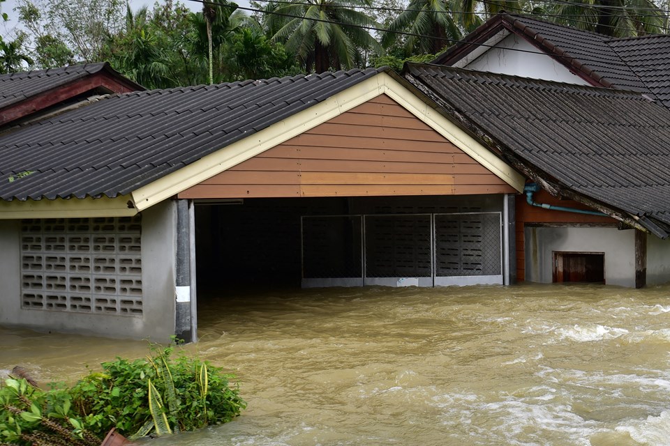 Tayland’da sel felaketi: 20 bin ev etkilendi - 1