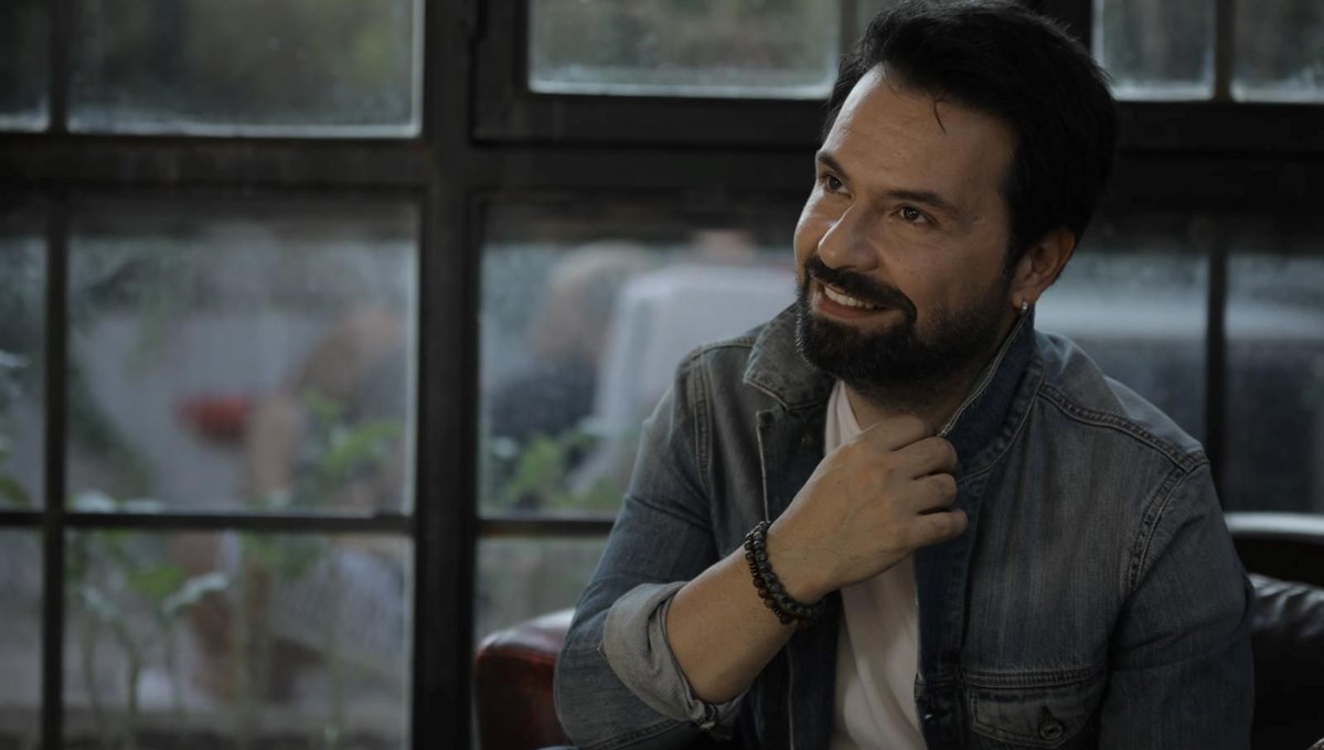 90'lı yılların ünlü ismi Bora Öztoprak’tan 30 yıla 30 şarkı 90'lı yılların ünlü ismi Bora Öztoprak’tan 30 yıla 30 şarkı