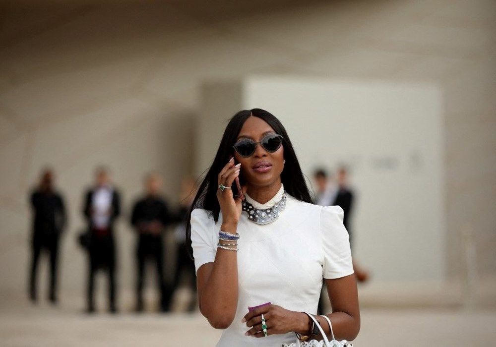 50 yaşında anne olan Naomi Campbell kızının yüzünü ilk kez gösterdi - 6