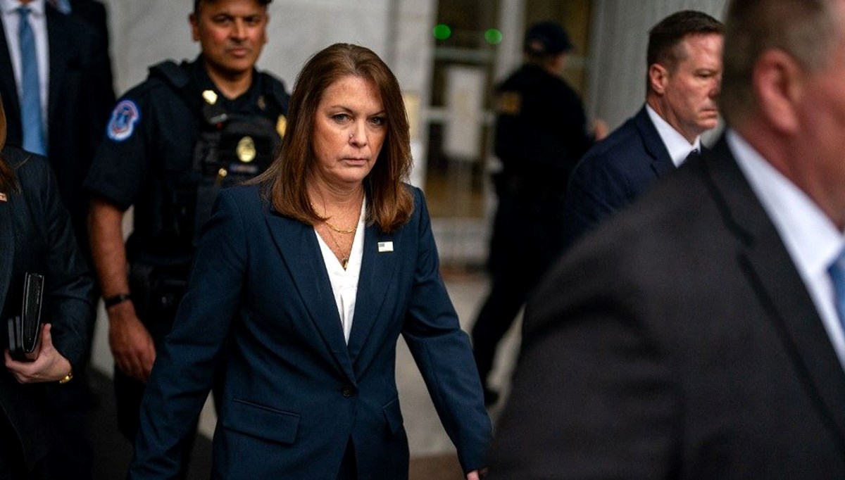 ABD’de hedefteki isim: Gizli Servis Başkanı Cheatle, Trump'a suikast girişimi nedeniyle istifa etti ABD’de hedefteki isim: Gizli Servis Başkanı Cheatle, Trump'a suikast girişimi nedeniyle istifa etti