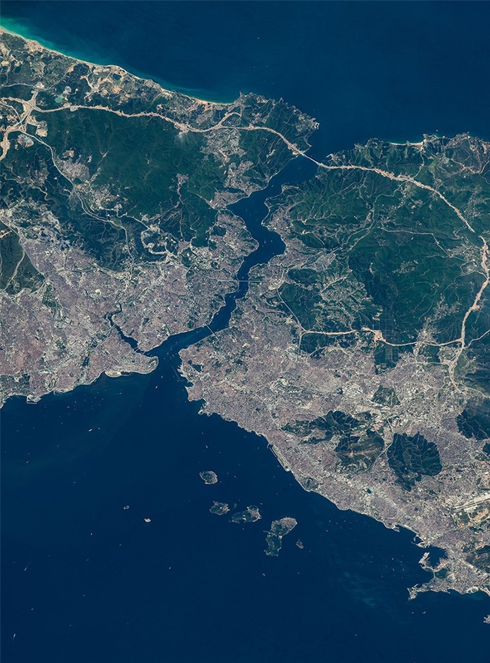 NASA İstanbul'un uzaydan çekilen fotoğraflarını yayınladı - 2