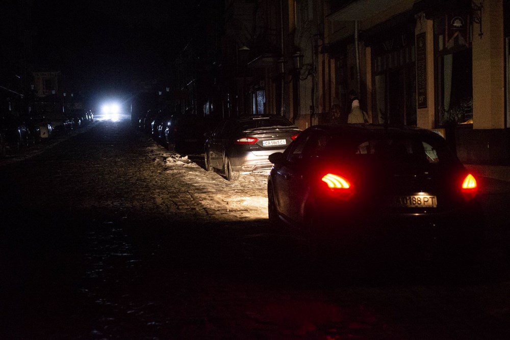 Rusya Kiev'i bir kez daha vurdu: 6 ölü, 36 yaralı - 6