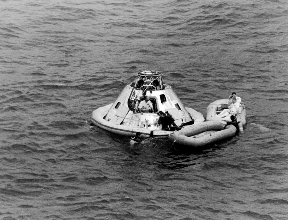 Apollo 13'ü kurtaran uzayın sessiz kahramanı yaşamını yitirdi - 6