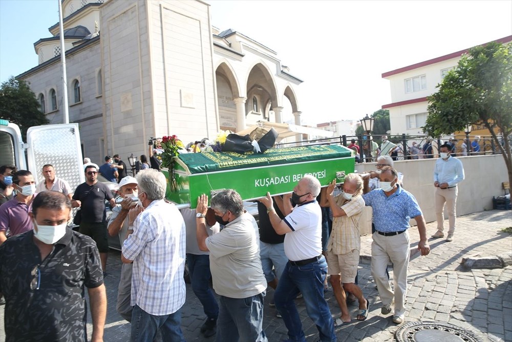 Oyuncu Metin Çekmez son yolculuğuna uğurlandı - 11