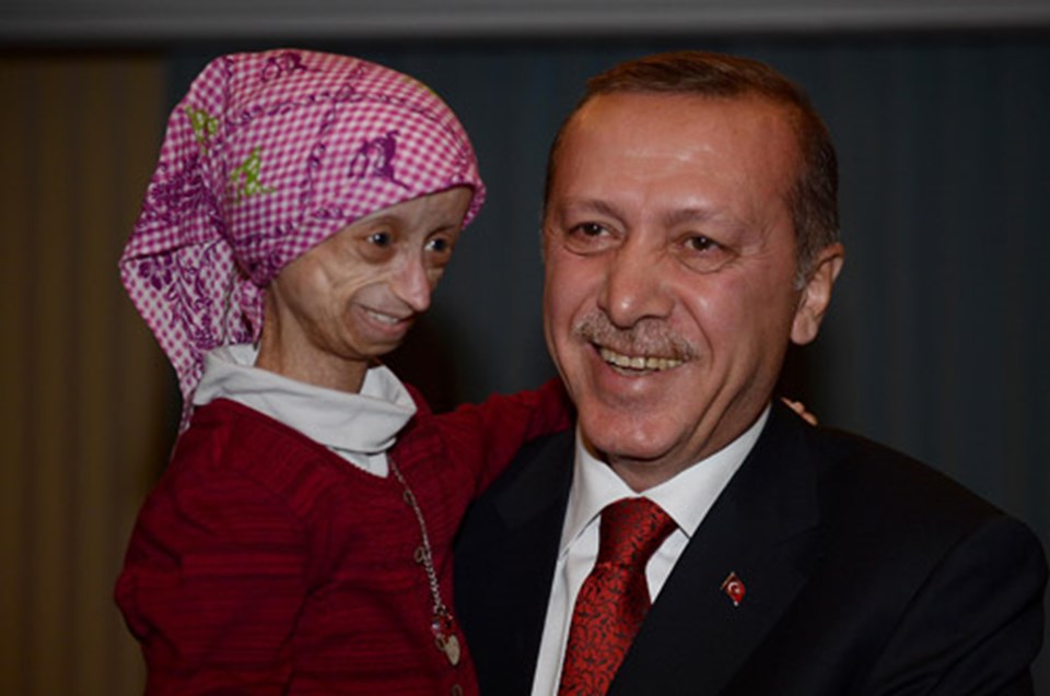Erdoğan progerie hastası Gamze'yle - 3
