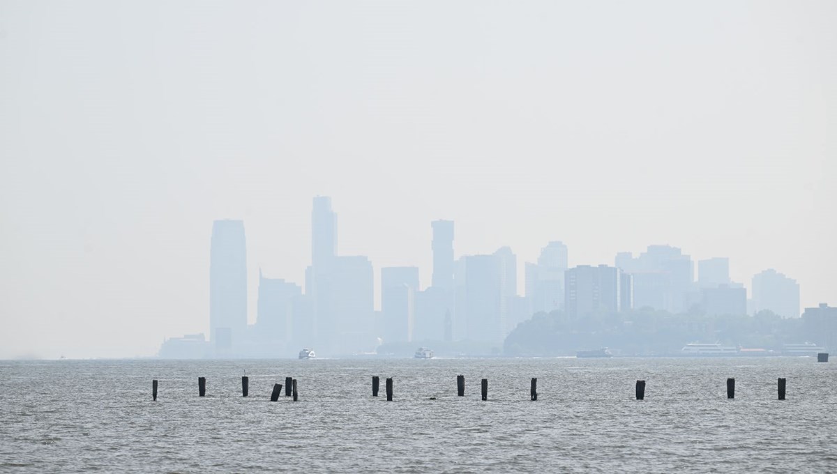 Kanada orman yangını dumanları New York'u kapladı