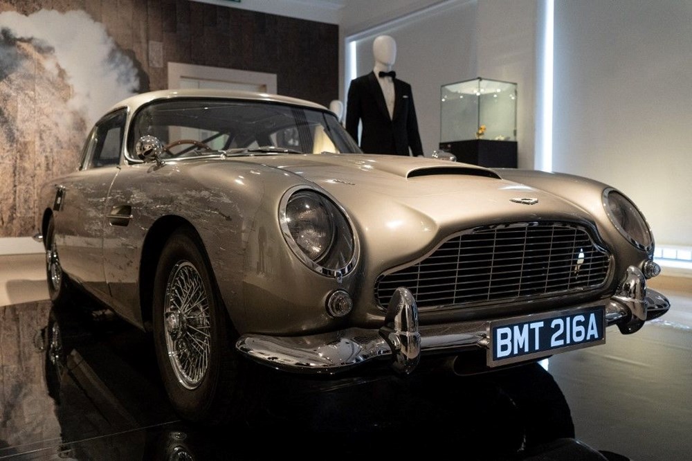 James Bond'un otomobili 60 milyon TL'ye satıldı - 3