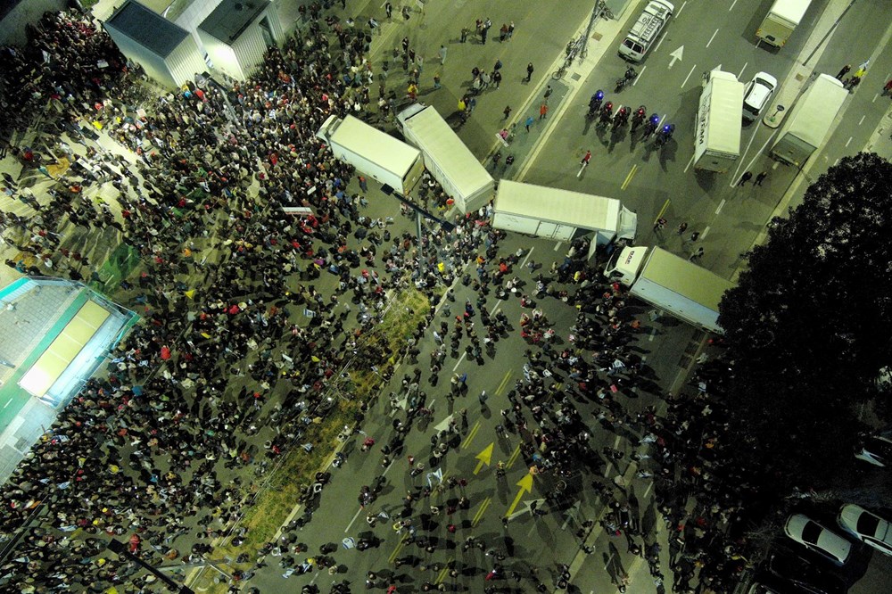 Ateşkes Çağrıları Tel Aviv'i Sardı: Esir Kardeşinden İsrail'e Sert Eleştiri 72