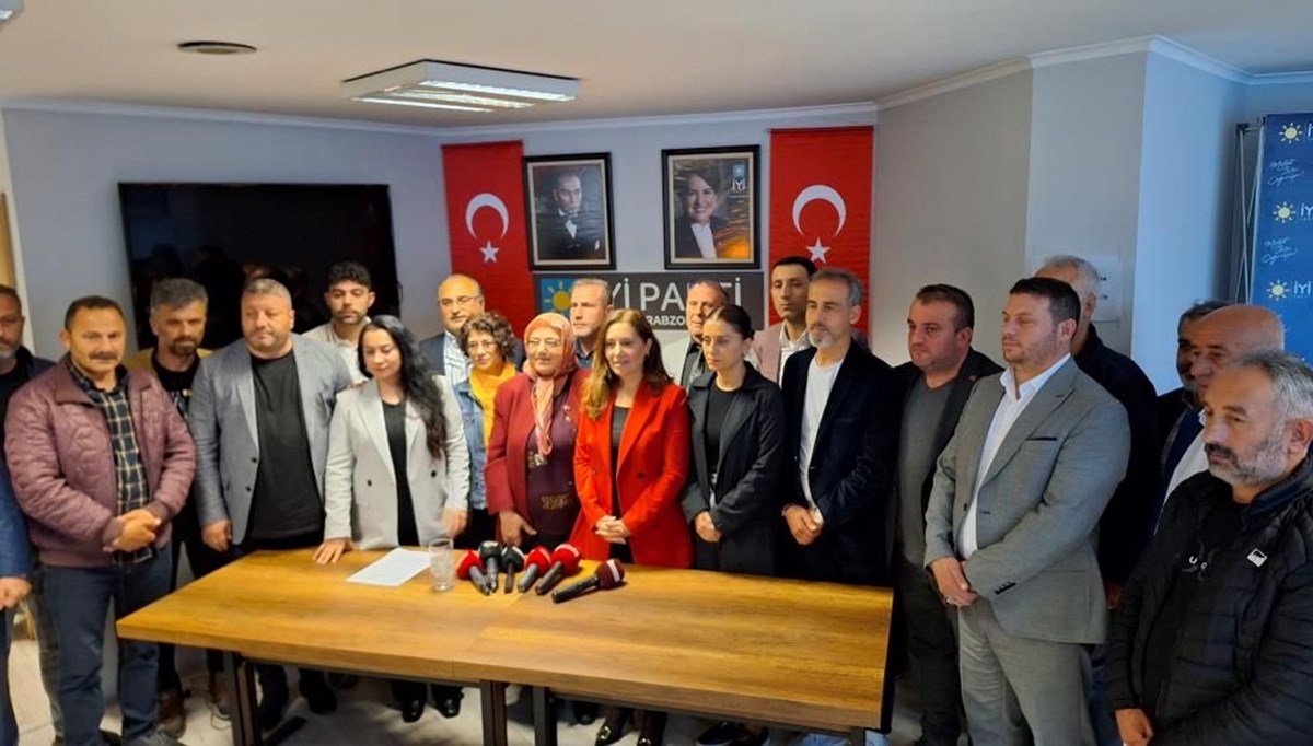 İYİ Parti Trabzon yönetimi düştü İYİ Parti Trabzon yönetimi düştü