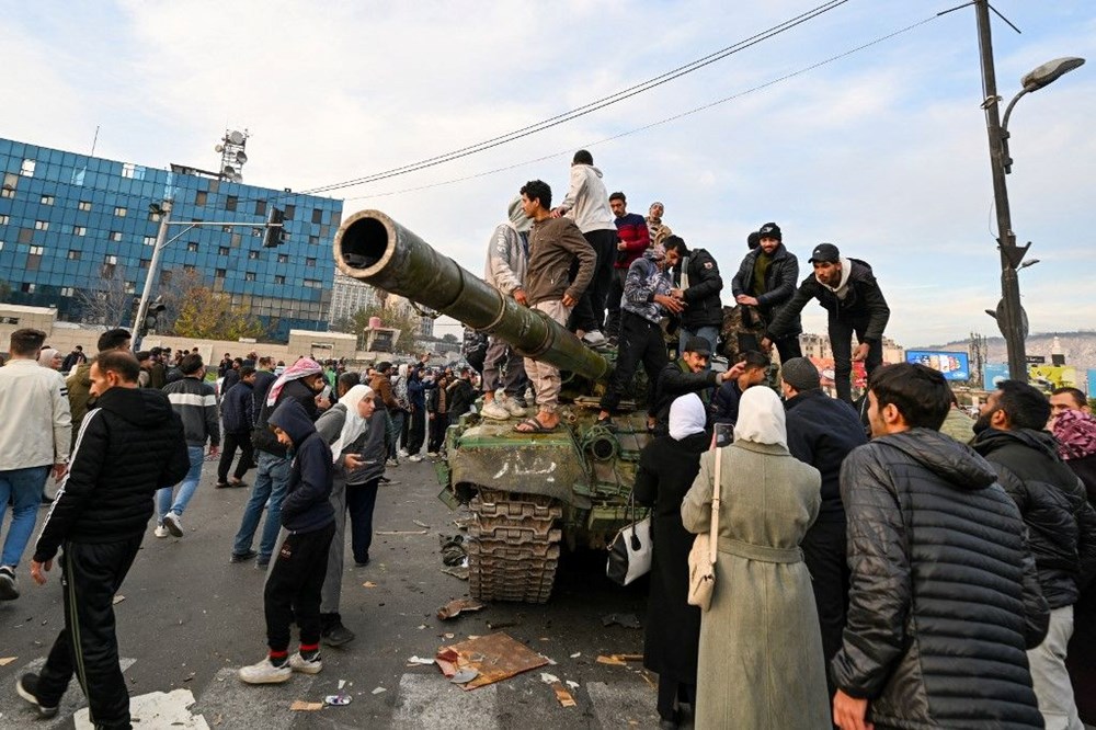 Suriye'de bir devrin sonu: Şam'dan kaçan Esad nerede? | Rus basını: Esad ve ailesi Moskova'da - 3